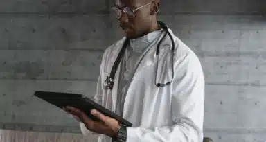 Dossier médical partagé avec les professionnels de santé